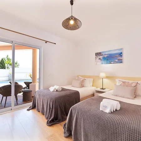Duma Villa *